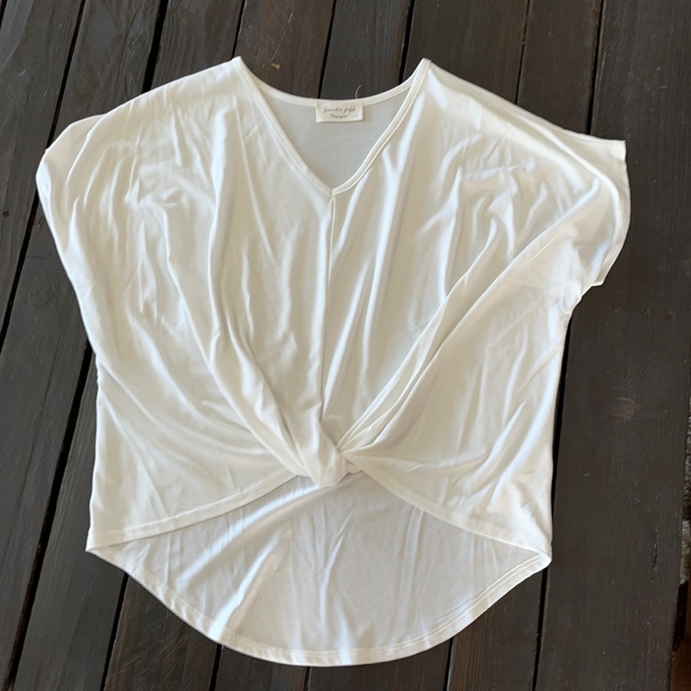 EUC Knotted Waist HIgh Low Top